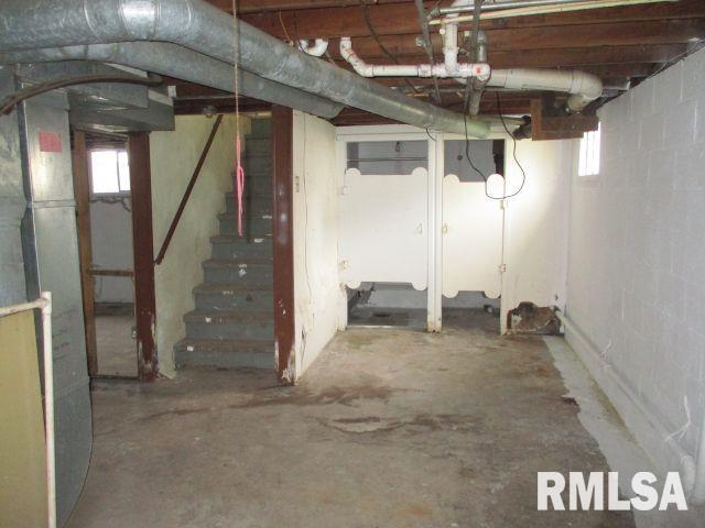 1409 South 9th Street Pekin, IL 61554 - Photo 10 of 14