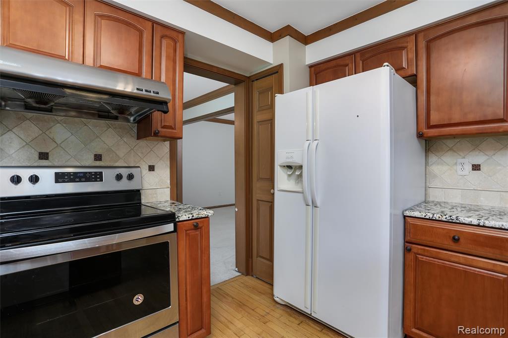 360 Fordcroft Drive Rochester Hills, MI 48309 - Photo 10 of 32