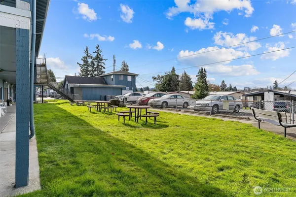 $275,000 | 2120 Highland Avenue, Unit 105, Everett, WA 98201