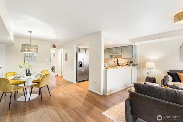 $275,000 | 2120 Highland Avenue, Unit 105, Everett, WA 98201