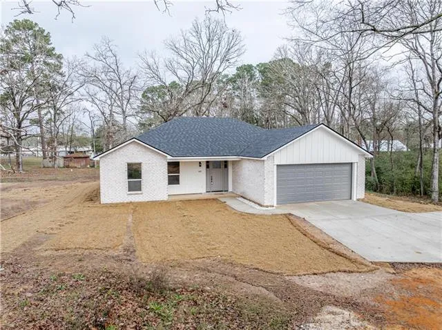 $324,900 | 6013 Linda Drive, Pineville, LA 71360