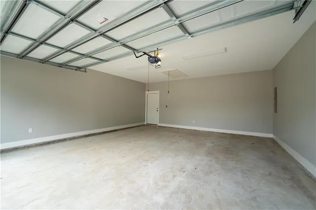 $324,900 | 6013 Linda Drive, Pineville, LA 71360