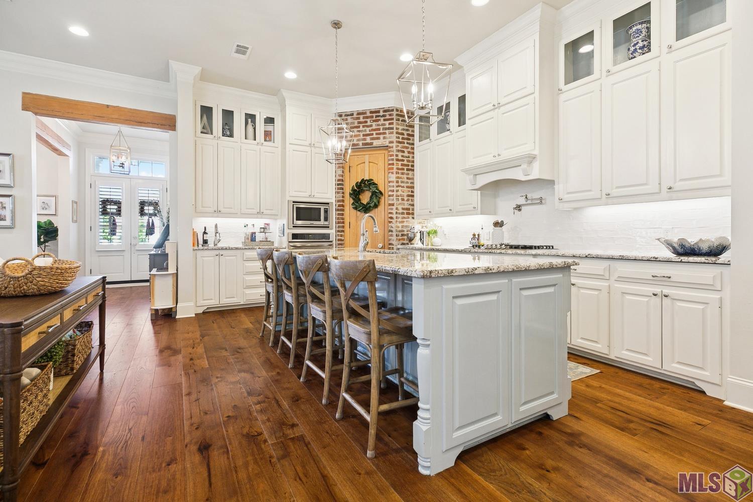 1826 Sugar Cane Baton Rouge, LA 70810 - Photo 8 of 21 Gallery Image 8