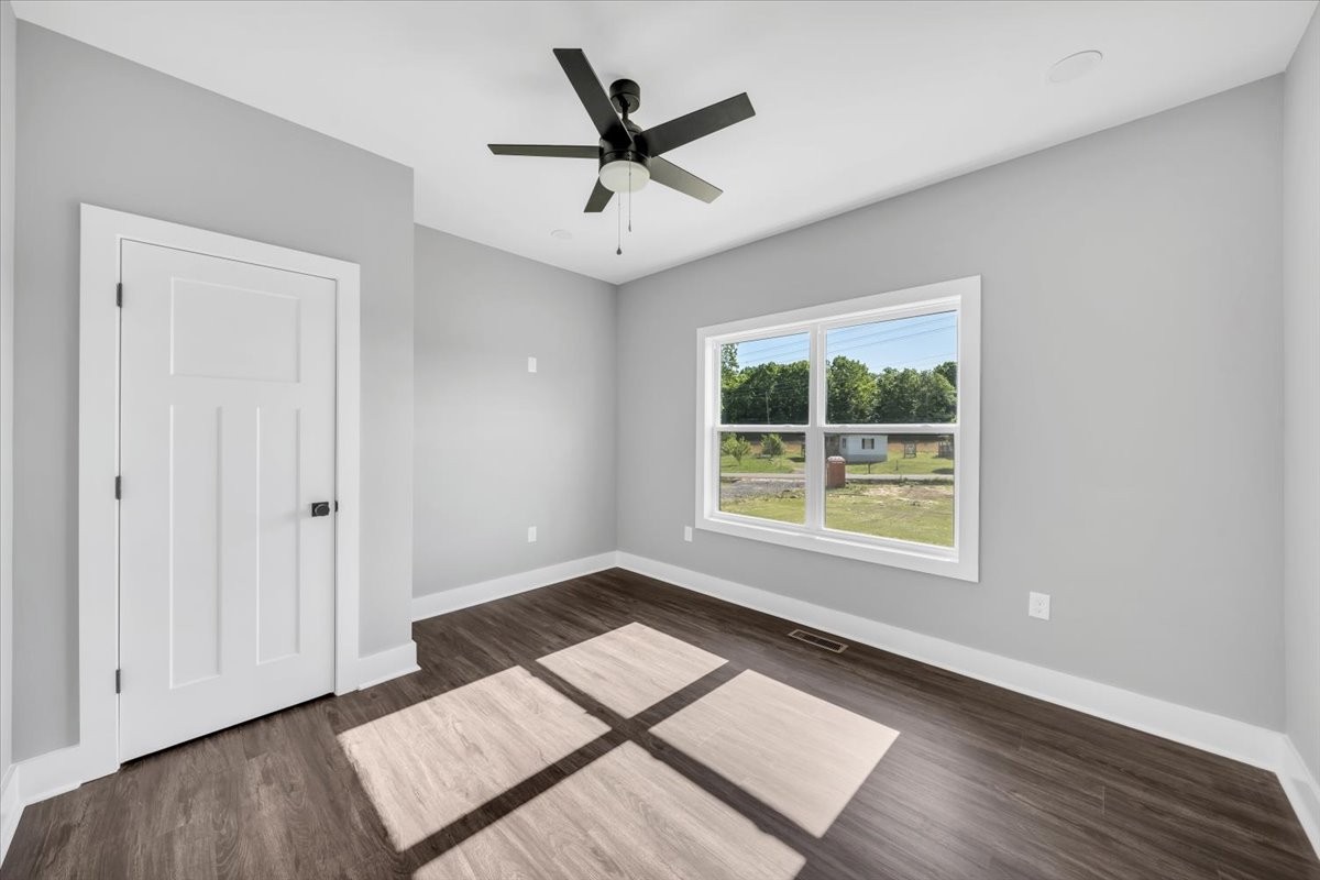 101 Brinkley Road Wartrace, TN 37183 - Photo 18 of 39