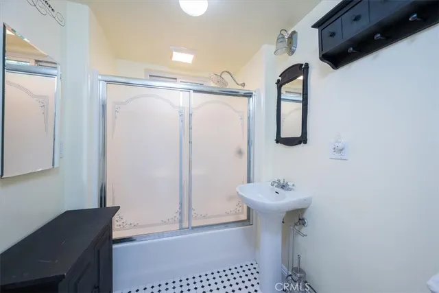 $950,000 | 555 Le Point Street, Arroyo Grande, CA 93420