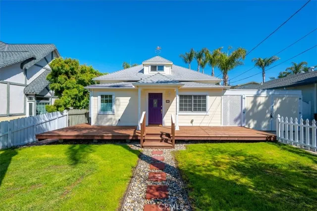 $950,000 | 555 Le Point Street, Arroyo Grande, CA 93420