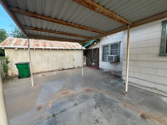 1828 Houston Street Vernon, TX 76384 - Photo 4 of 20