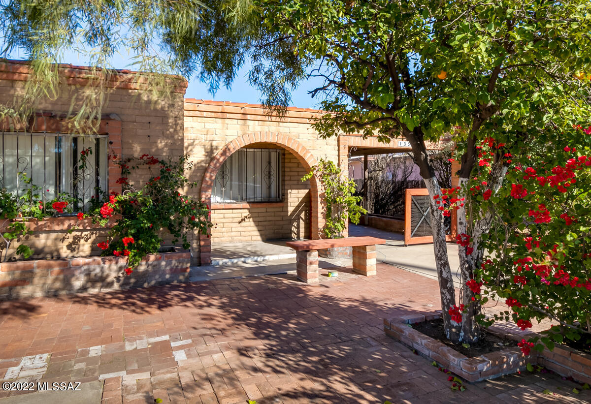 1356 West St Marys Road Tucson, AZ 85745 - Photo 1 of 21 Gallery Image 1