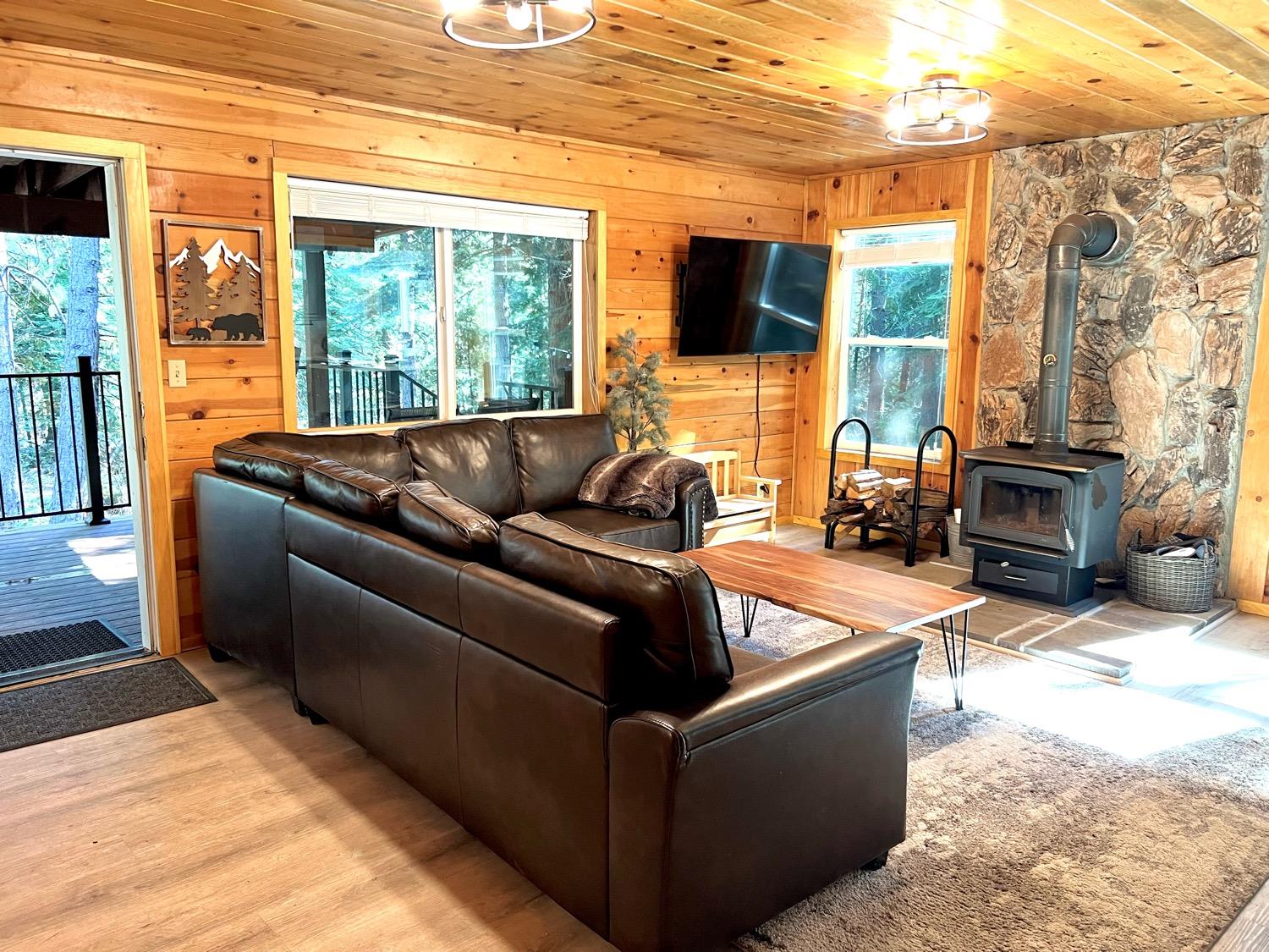 41140 Putt Road Emigrant Gap, CA 95715 - Photo 6 of 32 Gallery Image 6