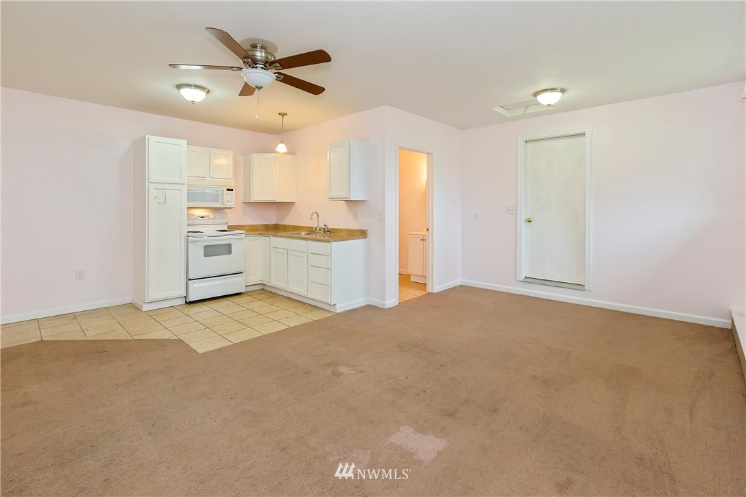 11628 Olalla Valley Road Southeast Olalla, WA 98359 - Photo 12 of 27 Gallery Image 12