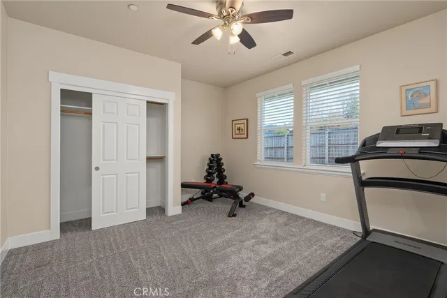 a view of city street with residential house