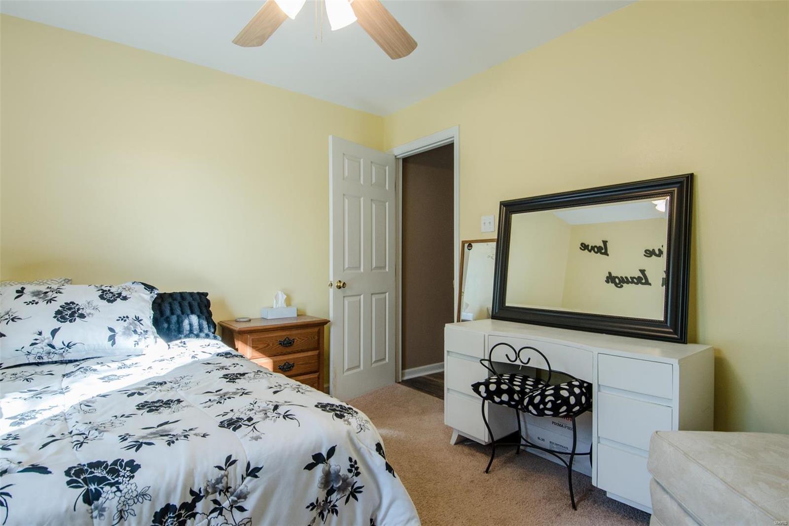 1606 Valley Park Road Fenton, MO 63026 - Photo 12 of 27 Gallery Image 12