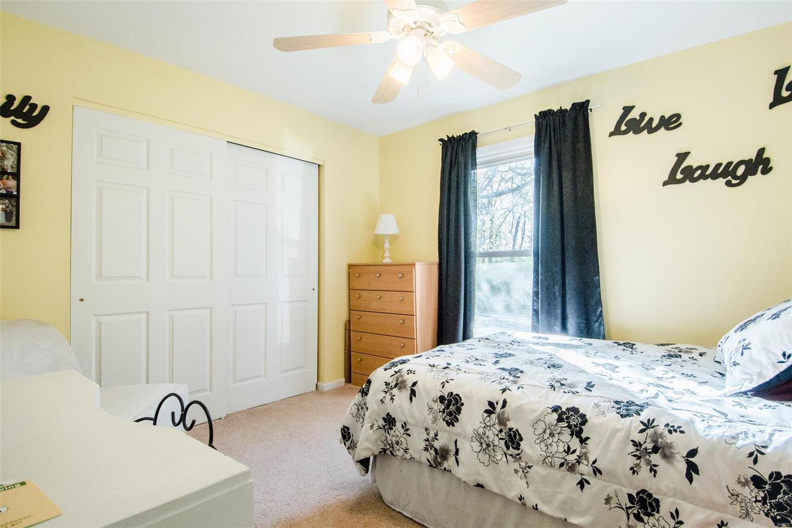 1606 Valley Park Road Fenton, MO 63026 - Photo 13 of 27 Gallery Image 13