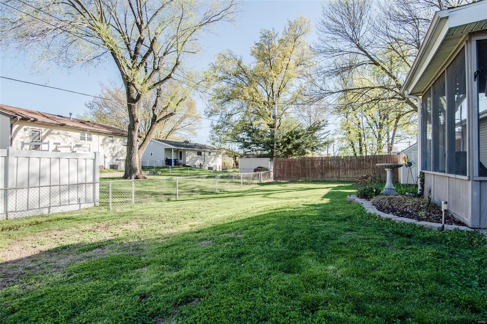 1606 Valley Park Road Fenton, MO 63026 - Photo 24 of 27 Gallery Image 24
