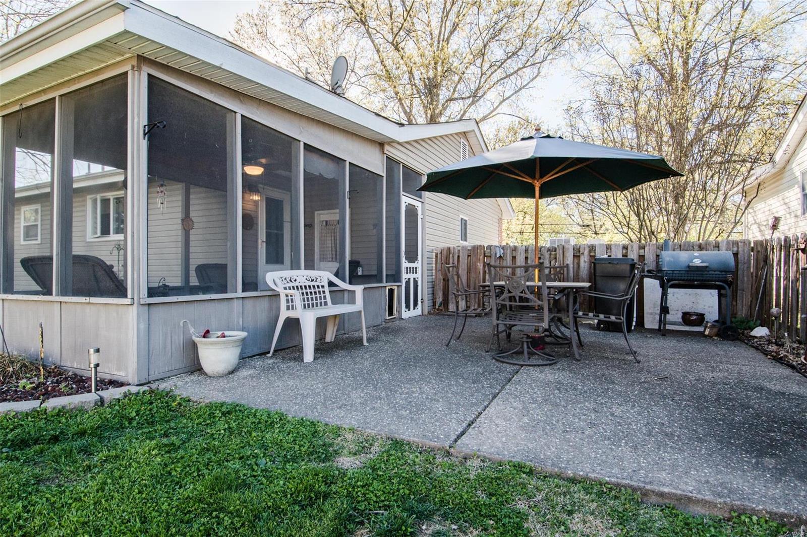 1606 Valley Park Road Fenton, MO 63026 - Photo 26 of 27 Gallery Image 26