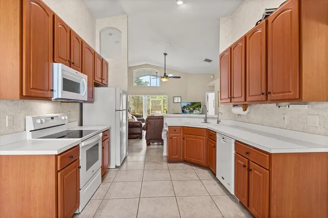 $2,750 | 805 Lewis Place, Longwood, FL 32750