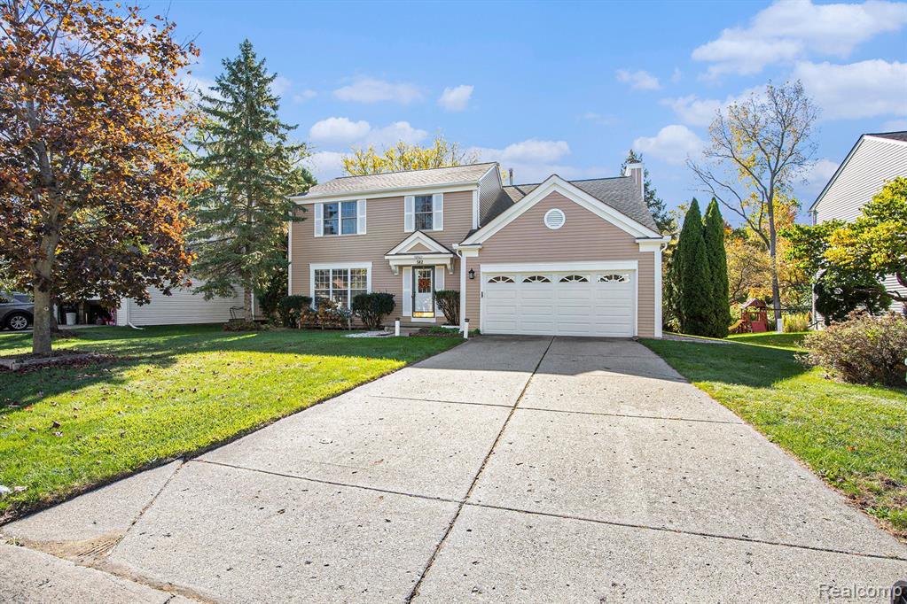 582 Whitney Drive Rochester Hills, MI 48307 - Photo 3 of 29