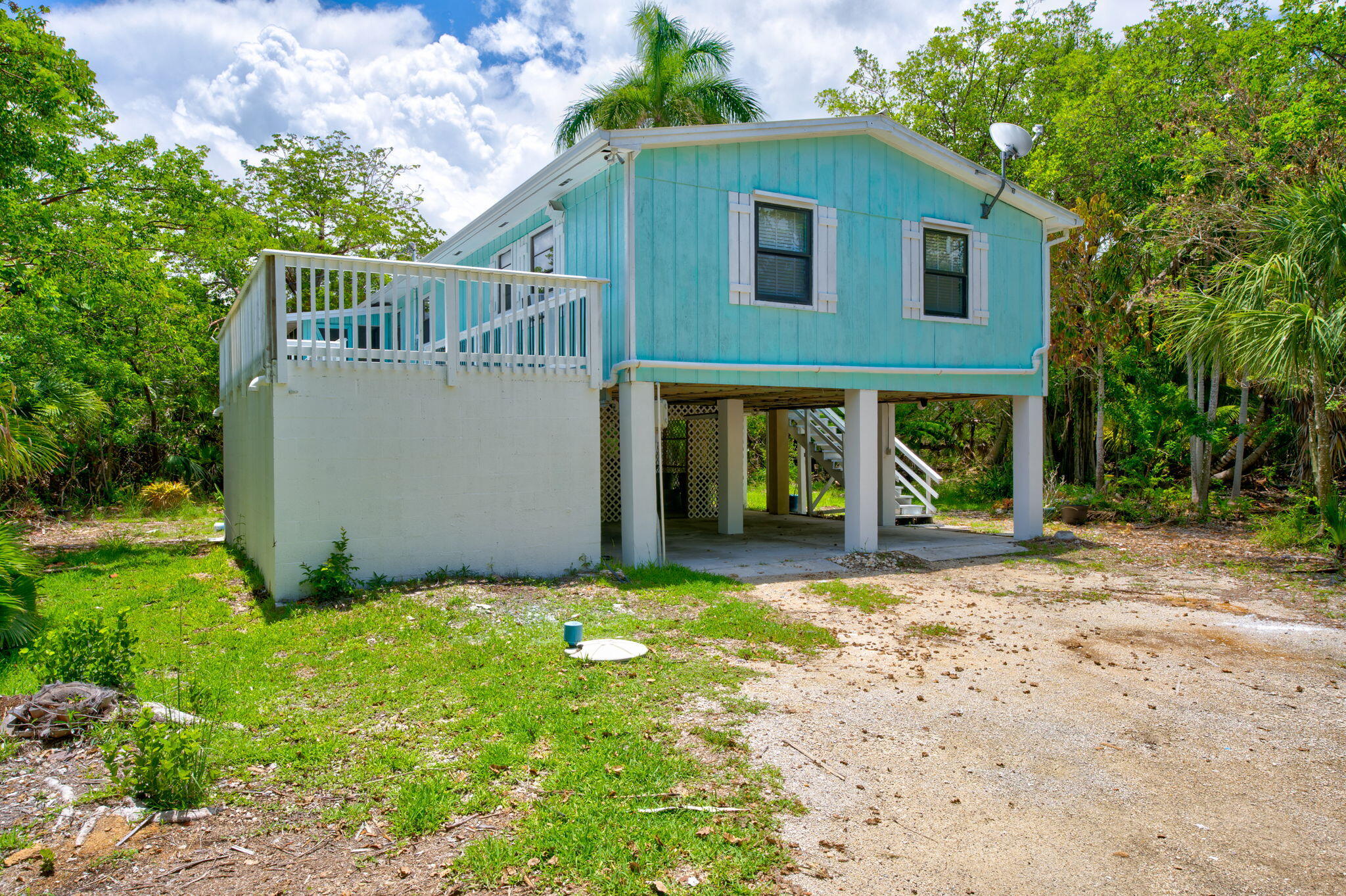 21702 Asturias Road Cudjoe, FL 33042 - Photo 2 of 44 Front of House