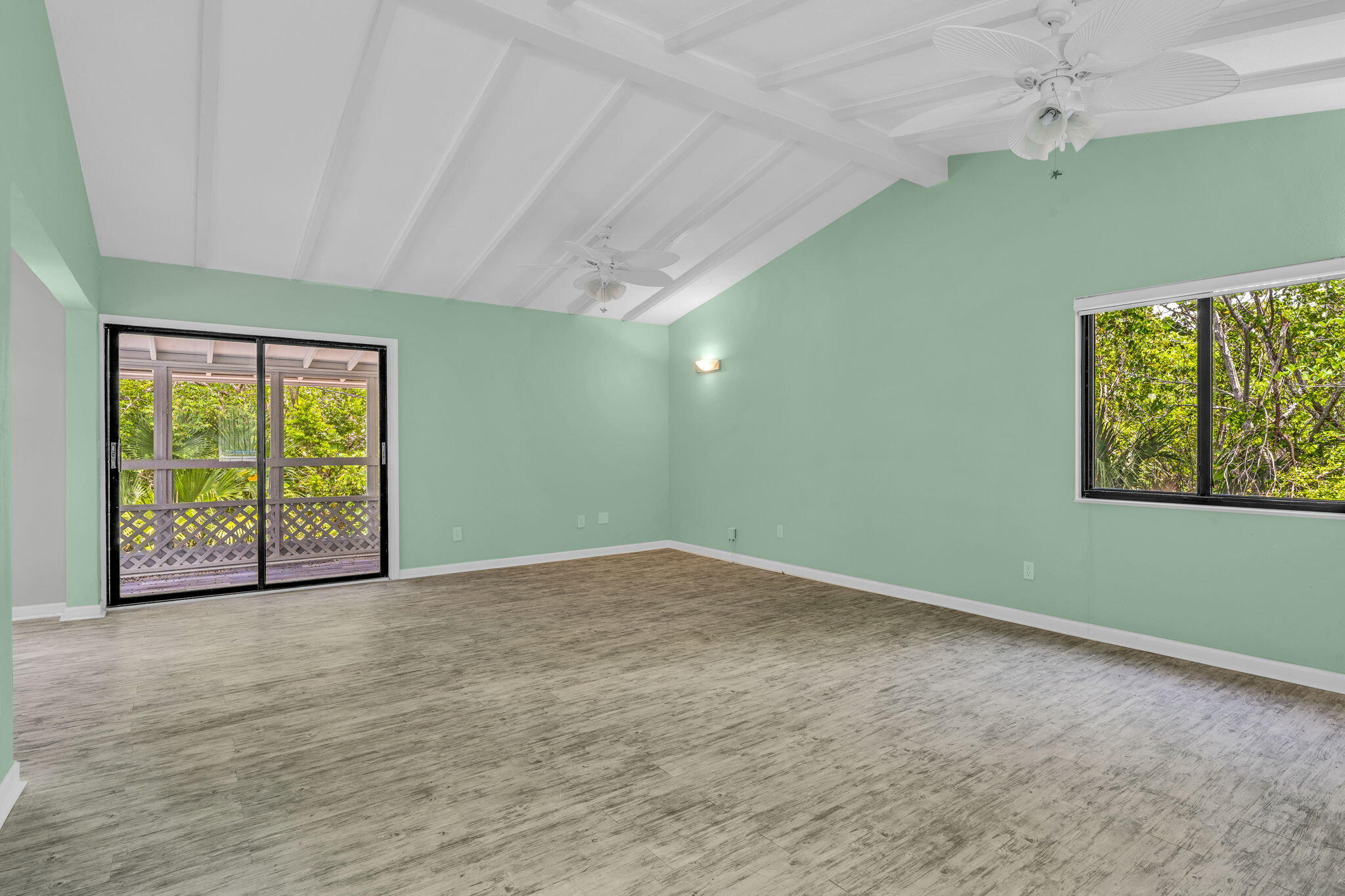 21702 Asturias Road Cudjoe, FL 33042 - Photo 5 of 44 Entry