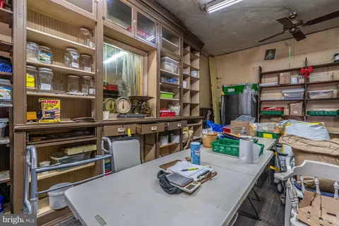 $369,999 | 949 South 9th Street, Philadelphia, PA 19147