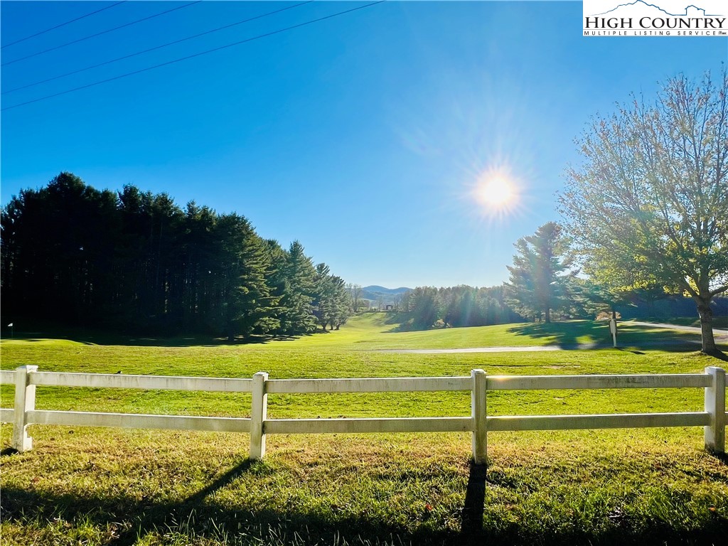 840 Golf Course Road Sparta, NC 28675 - Photo 29 of 35 a view of an ocean view