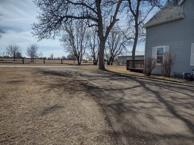 $299,000 | 301 2nd Avenue Southwest, Barnesville, MN 56514