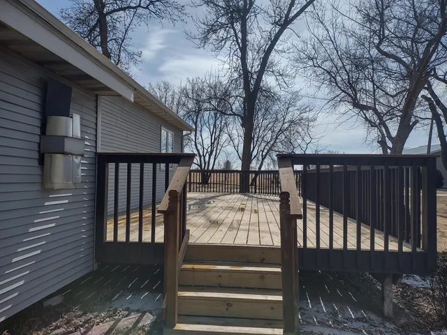 $299,000 | 301 2nd Avenue Southwest, Barnesville, MN 56514