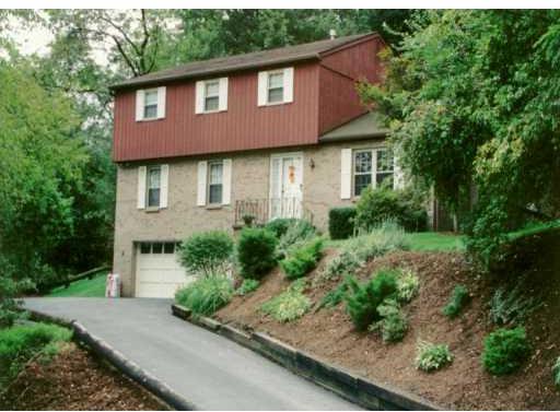 97 Greenhill Road Pittsburgh, PA 15237 - Photo 1 of 8 Gallery Image 1