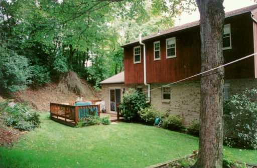 97 Greenhill Road Pittsburgh, PA 15237 - Photo 2 of 8 Gallery Image 2