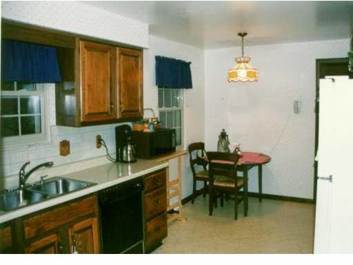 97 Greenhill Road Pittsburgh, PA 15237 - Photo 5 of 8 Gallery Image 5