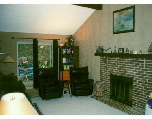 97 Greenhill Road Pittsburgh, PA 15237 - Photo 7 of 8 Gallery Image 7