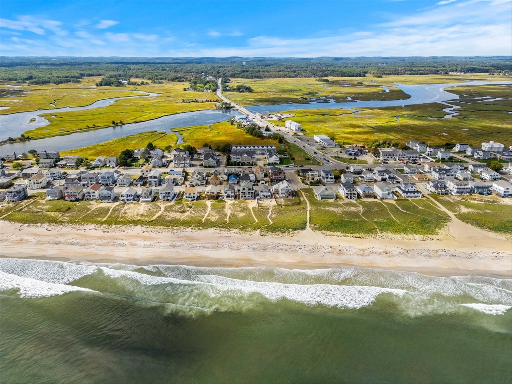 595 North End Boulevard, Unit 2 Salisbury, NH 03874 - Photo 42 of 42