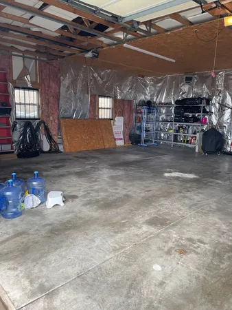 a view of a garage