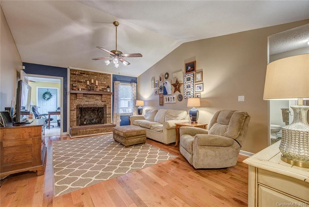 313 Gaither Road Belmont, NC 28012 - Photo 8 of 23 Gallery Image 8
