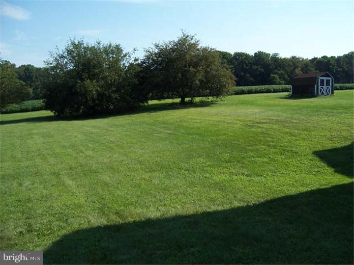 239 Weller Road Barto, PA 19504 - Photo 14 of 16 Gallery Image 14
