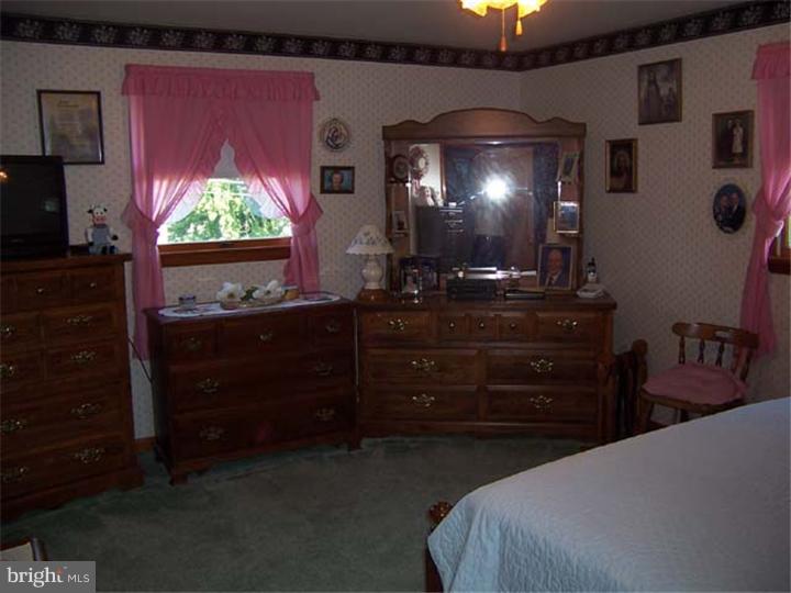 239 Weller Road Barto, PA 19504 - Photo 7 of 16 Gallery Image 7