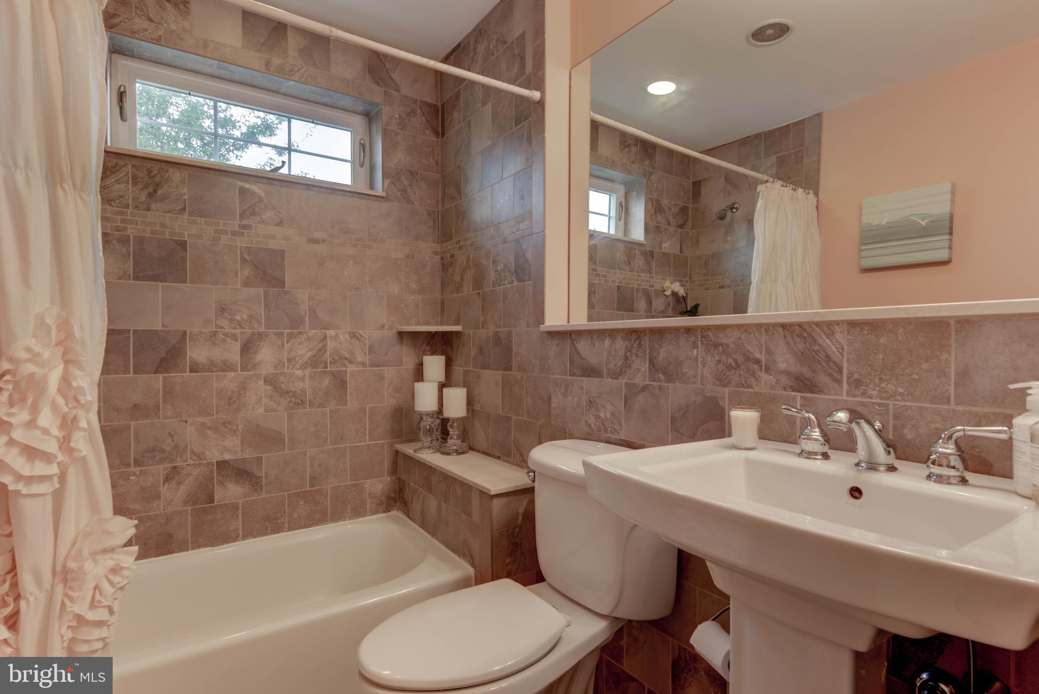 241 Harwicke Road Springfield, PA 19064 - Photo 18 of 26