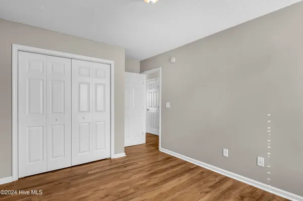 $2,200 | 613 Whittle Court, Wilmington, NC 28411