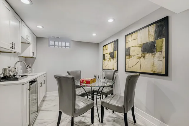 $874,900 | 9001 South Claremont Avenue, Chicago, IL 60643