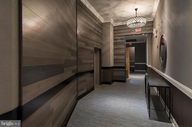 a view of gallery with hallway