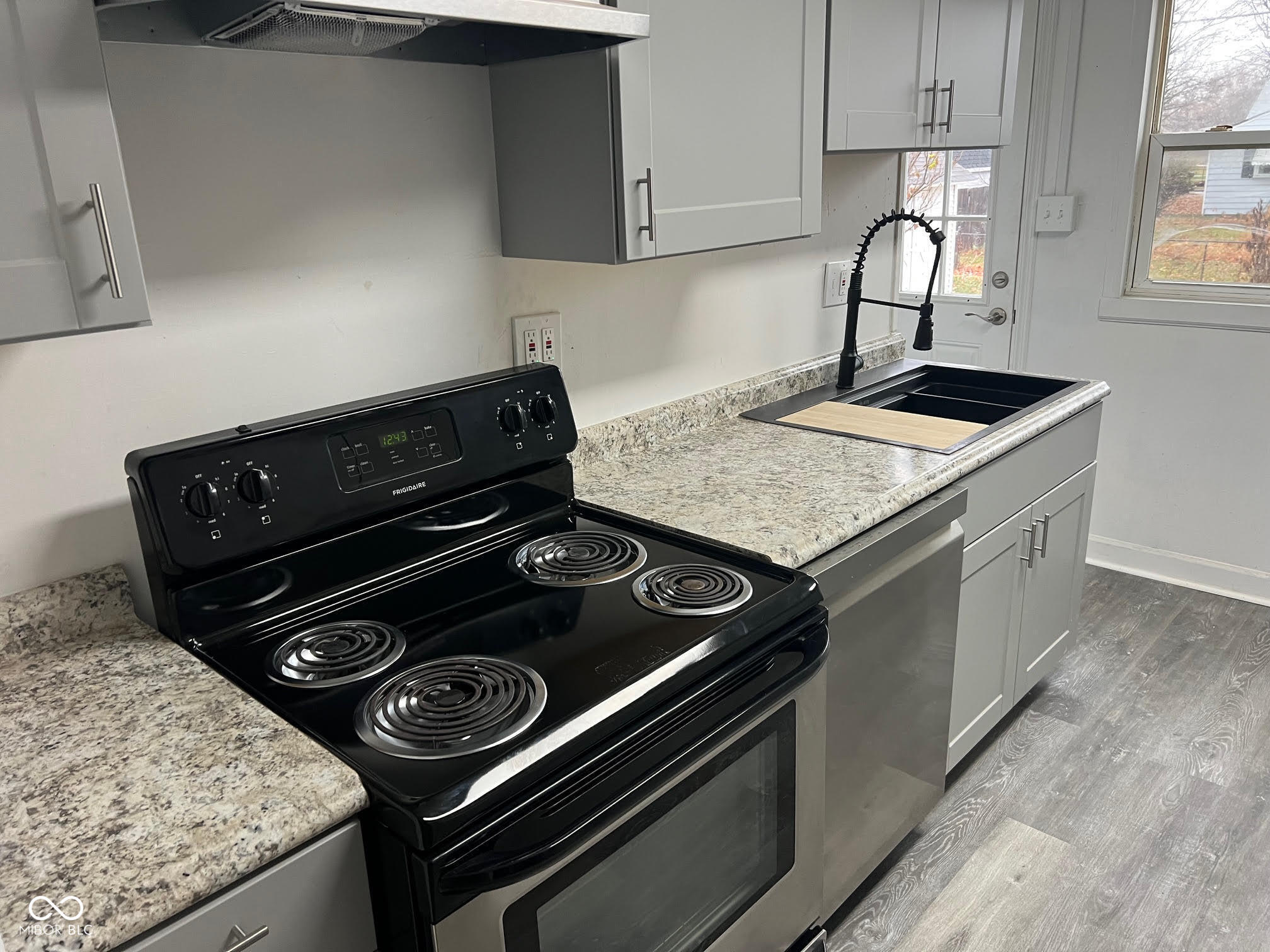 904 Cottage Avenue Crawfordsville, IN 47933 - Photo 9 of 21