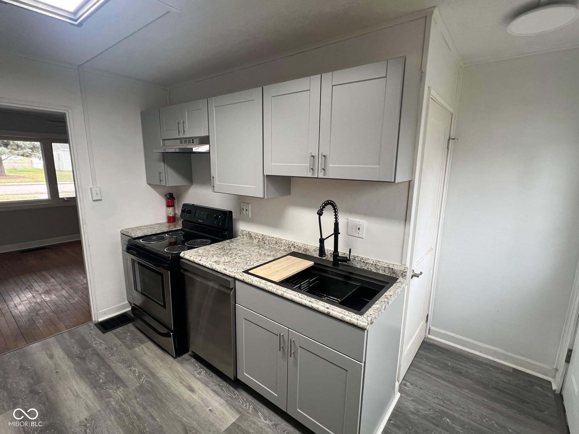 904 Cottage Avenue Crawfordsville, IN 47933 - Photo 10 of 21