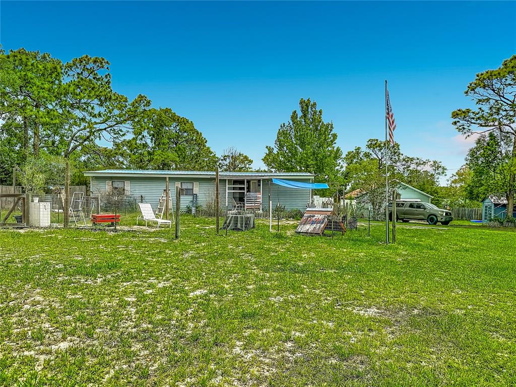 17609 Bathurst Avenue Spring Hill, FL 34610 - Photo 2 of 42