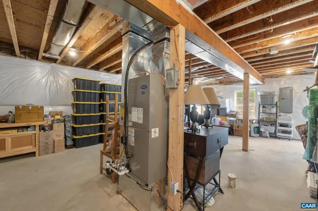a view of a storage & utility room