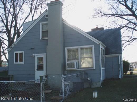 176 East Tienken Road Rochester Hills, MI 48307 - Photo 6 of 9