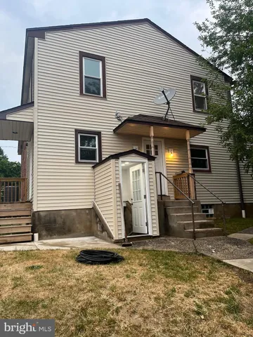 $1,450 | 3948 Mary Street, Drexel Hill, PA 19026