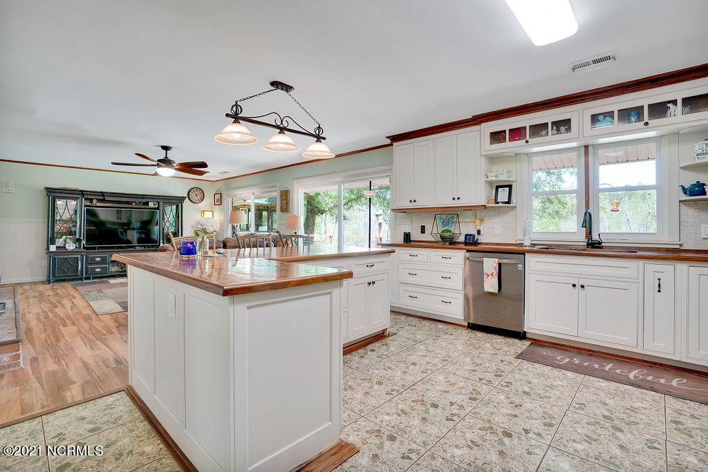 2530 Midway Road Southeast Bolivia, NC 28422 - Photo 22 of 90 2530MidwayRoadSoutheast-20