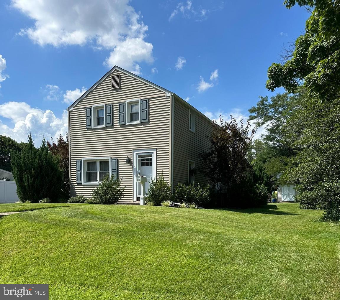 217 Lyster Road Oreland, PA 19075 - Photo 35 of 39 Gallery Image 35