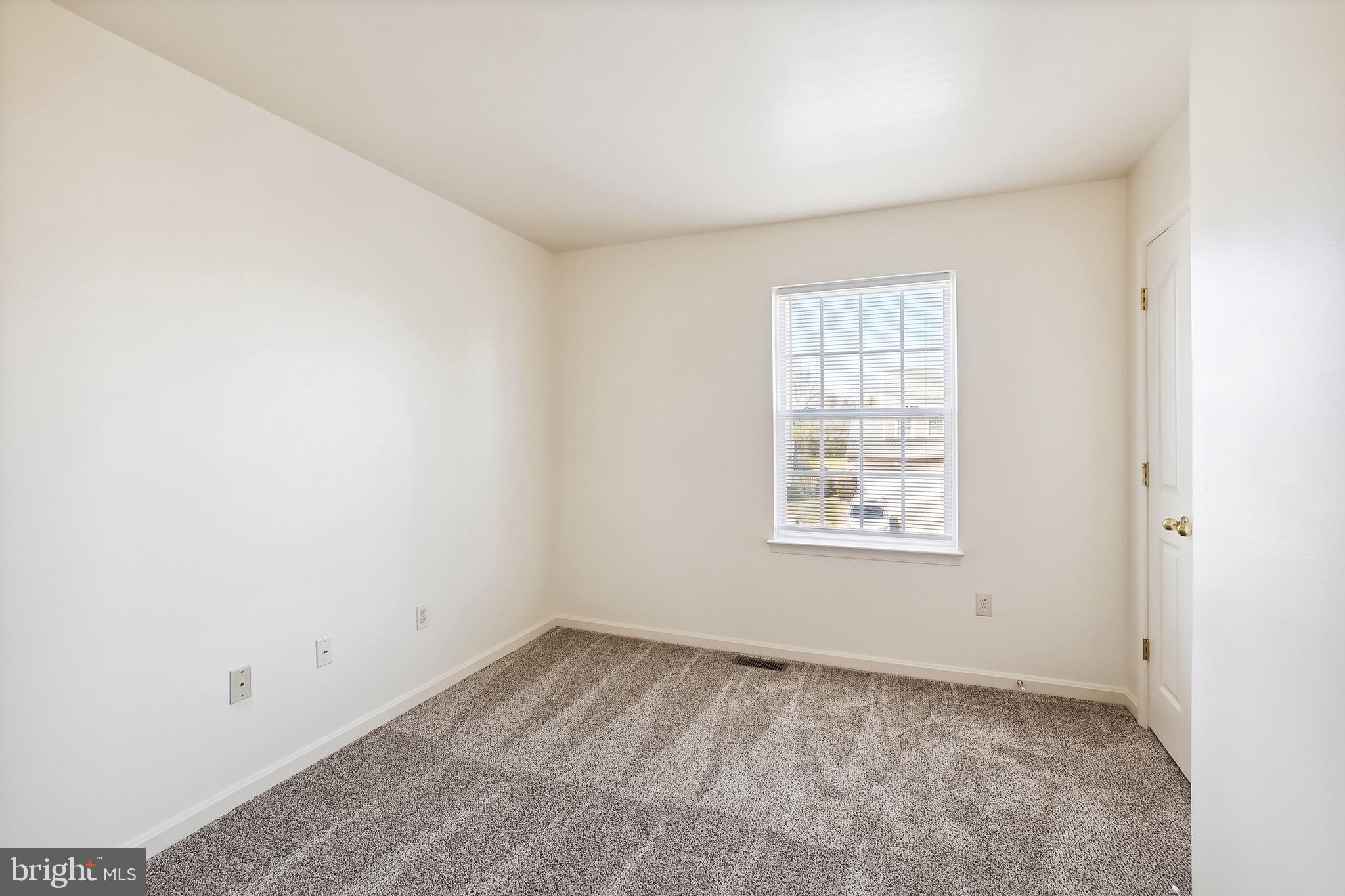 9042 Allington Manor Circle West Frederick, MD 21703 - Photo 11 of 20 Bedroom 1