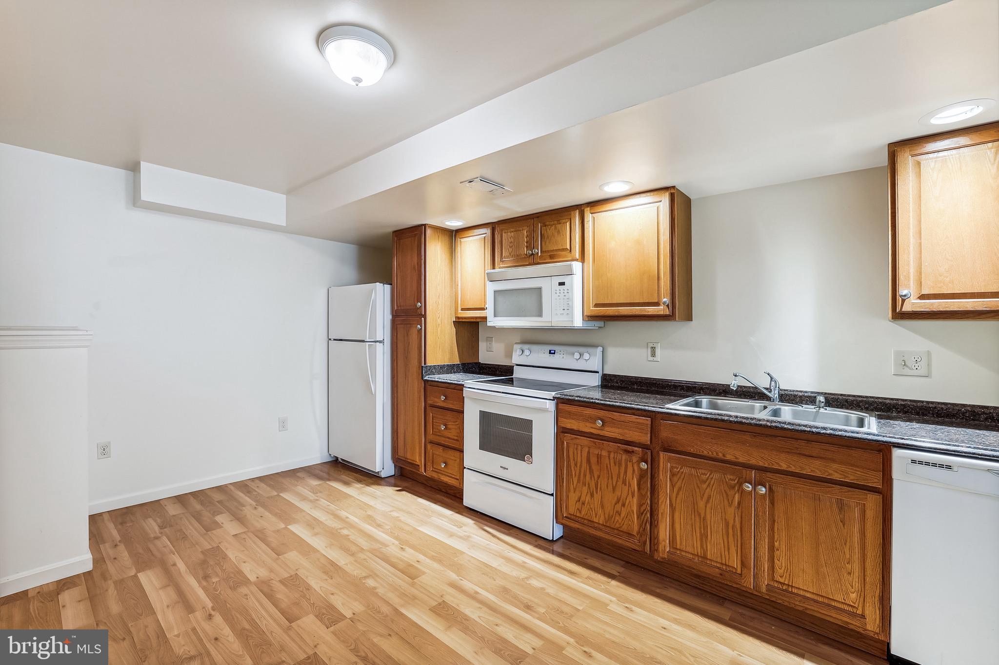 9042 Allington Manor Circle West Frederick, MD 21703 - Photo 16 of 20 2nd Kitchen-lower level